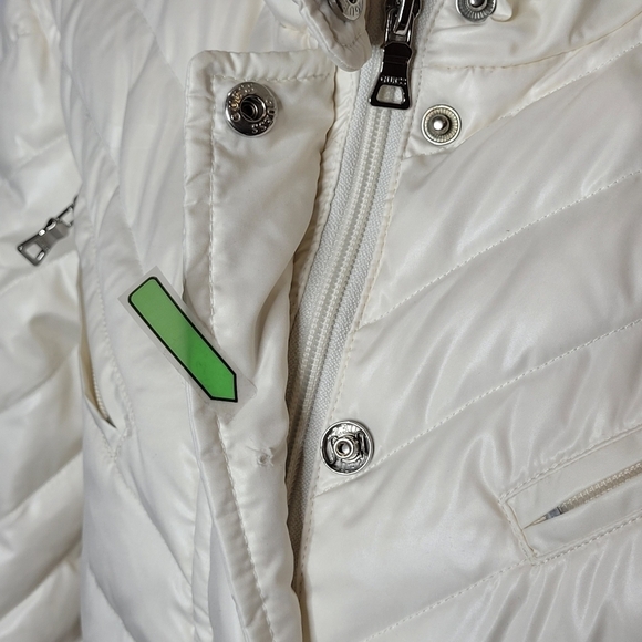 Guess Quilted Puffer Jacket  - Size L - Picture 15 of 15
